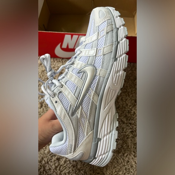 Nike P6000 Sneakers • Size 8 • NWT - Picture 2 of 6